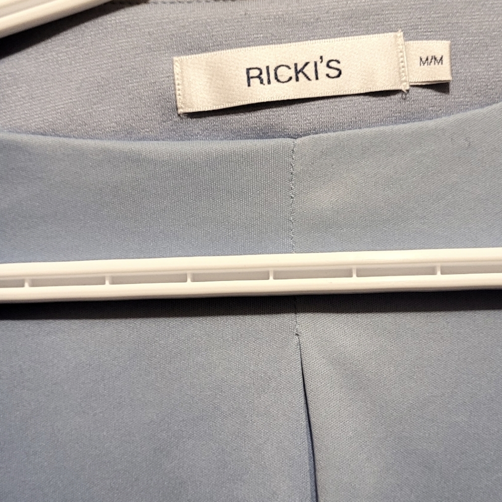 Baby blue blazer- RICKYS - Picture 2 of 2